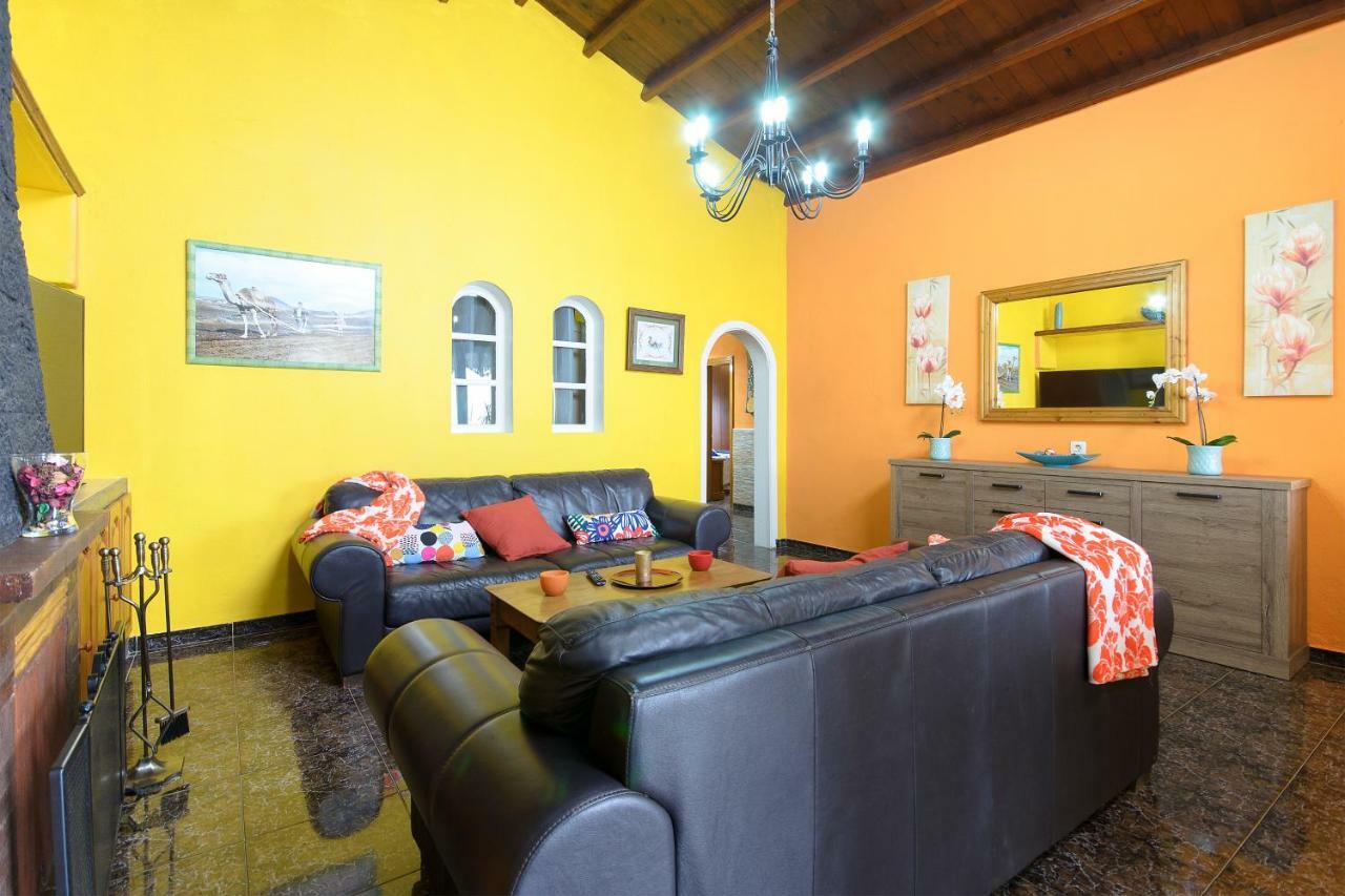 Hearth Away From House. Breia Villa Puerto del Carmen  Esterno foto